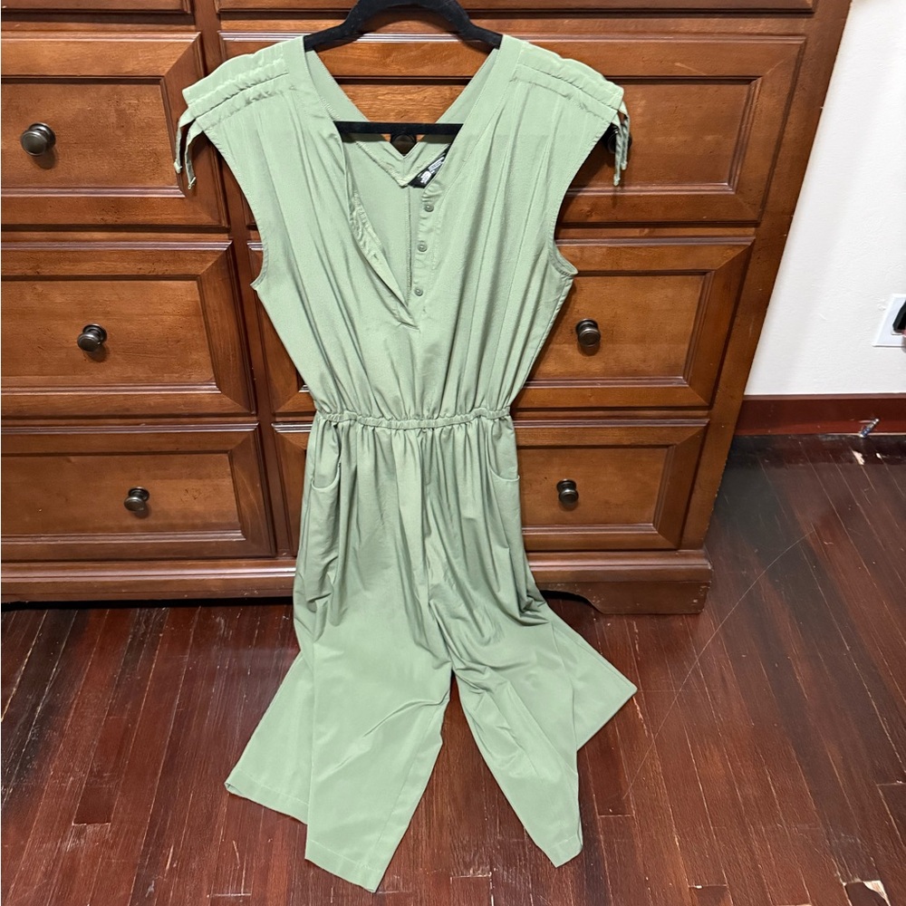 North face jump suit